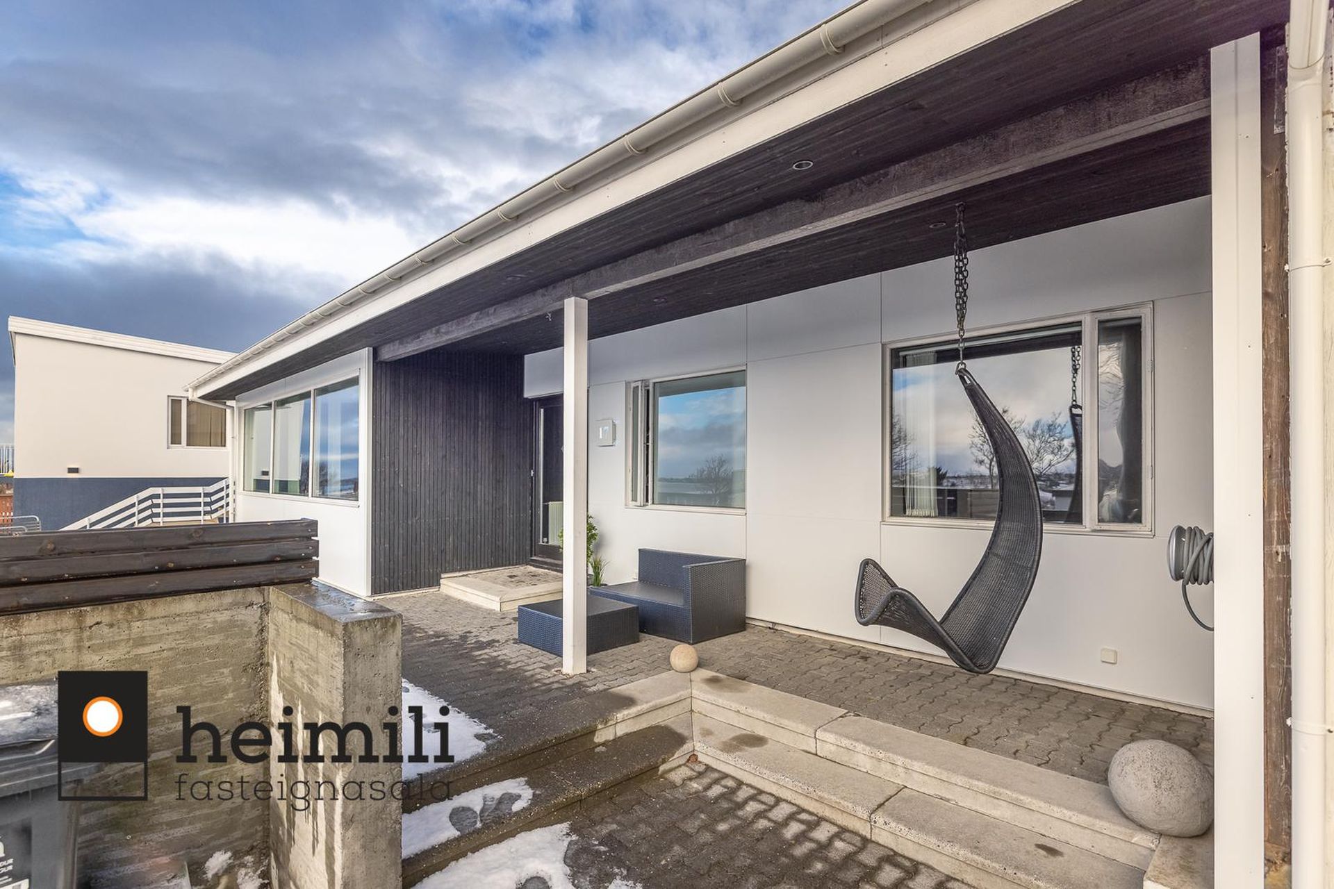 Anna Semenovich bilan jinsiy aloqa erotik Ortiqcha vaznli ayollarning pornografik fotosuratlari