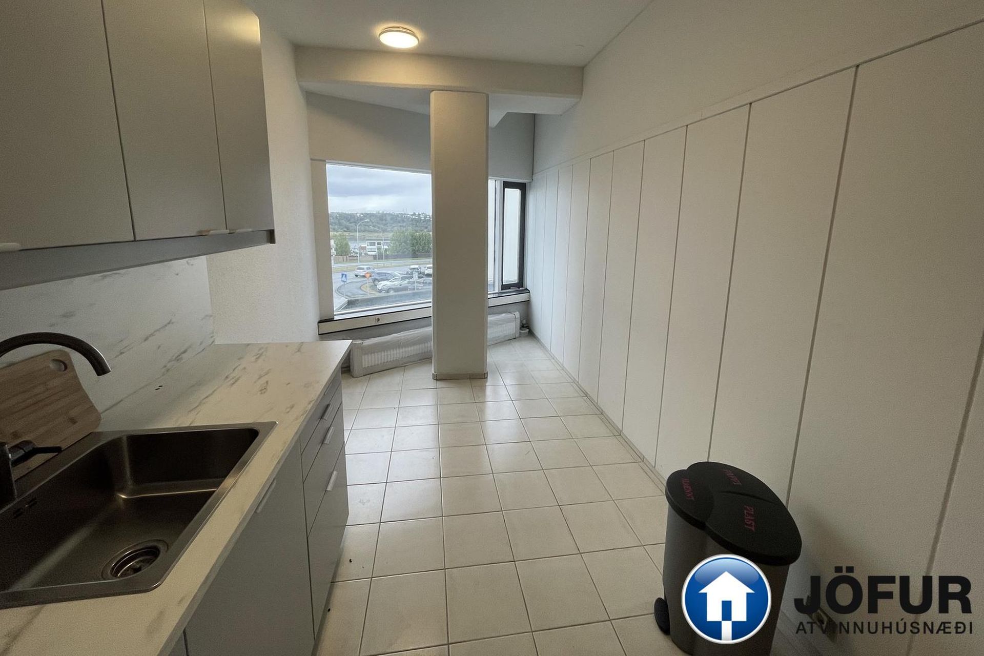 Hamraborg 12, 200 Kópavogur | Fasteignavefurinn Fastinn